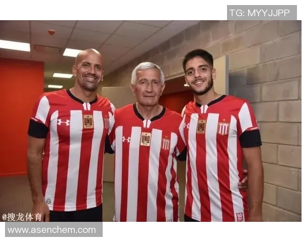 足球明星的家庭生活揭秘生育多个孩子的背后故事与挑战